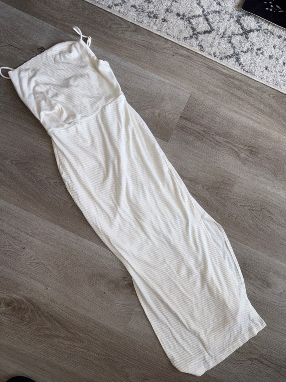 Selfie Leslie Dress
